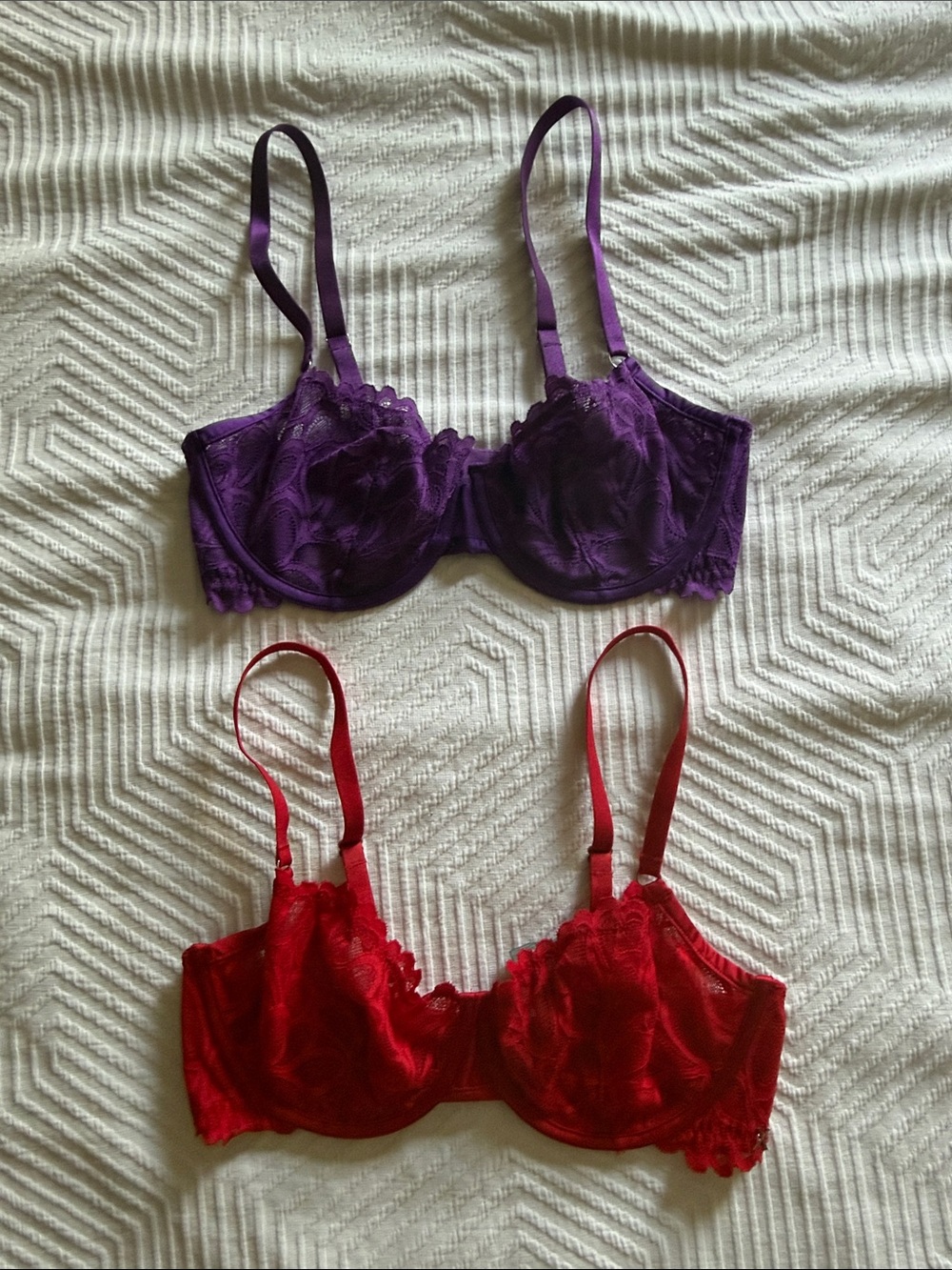 Lot of 2 New Savage X Fenty Purple & Red Lace Underwire Demi Bras